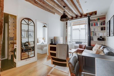 Athos I Stylish 1BR Home on the Rive Gauche