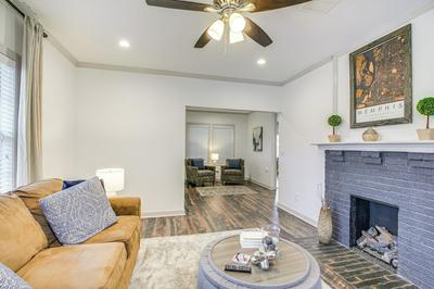 Walk to Eats: Midtown Memphis Home w/ Patio!