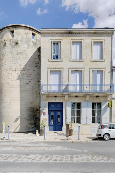 Hôtel de la tour à LIBOURNE