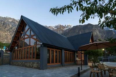 Green Pak Hotel Hunza