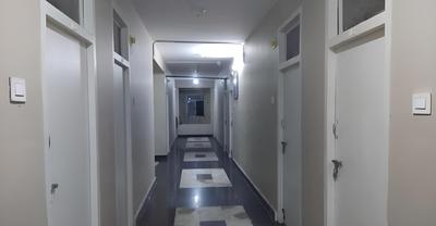 iROOMZ Subhadra Comforts