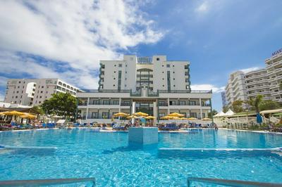 Aparthotel Green Field