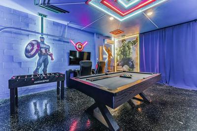 Coconut Breeze With Private Backyard Pool And Spa 5 Bedroom Home