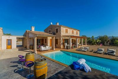 Finca de les Oliveres