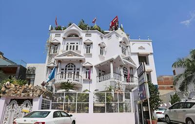 OYO 1992 Hotel Maan's Heritage