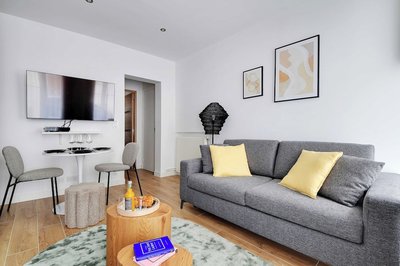 Welcoming Apartment - 1br/4p - Sacra-ca\"ur