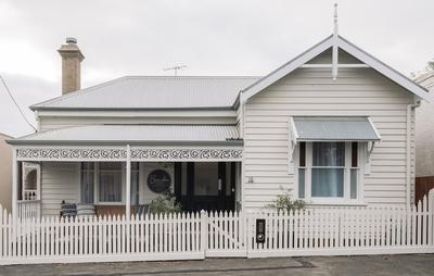 Benambra Queenscliff - Rosebud room
