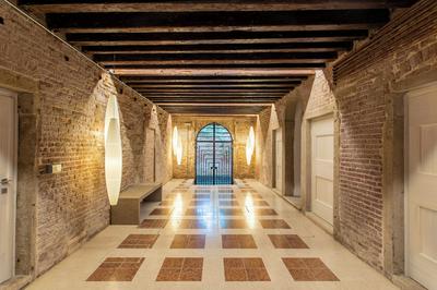 Palazzo Venere Apartments