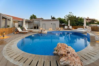 Tselepis Villa at Lakithra