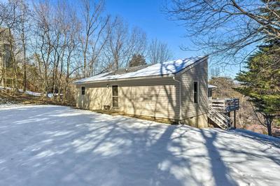Massanutten Retreat w/ Double Deck & Mtn View!