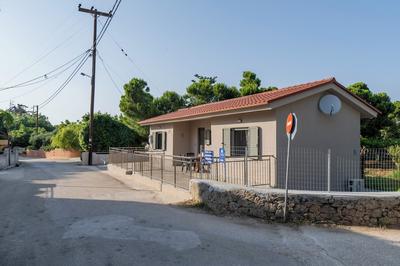 Makris Gialos Lemon Cottage in Lassi Kefalonia