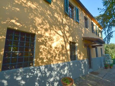 A Cozy Escape in Lucca