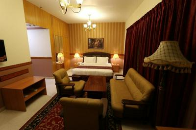 New California Hotel