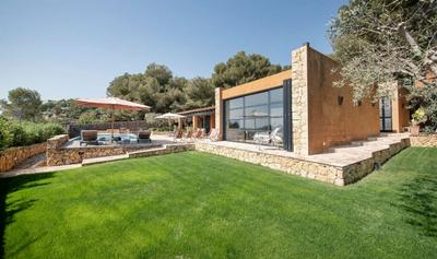 Villa Amanecer - Costa Dorada Luxury