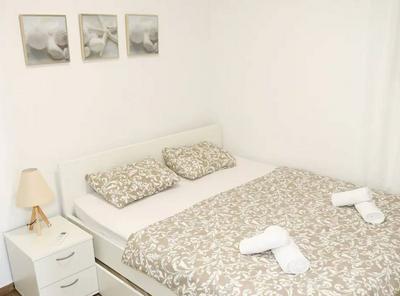 Stylish Okrug Gornji Apartment With Terrace and Patio
