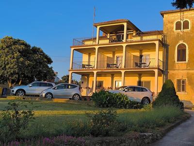 Rooms and Apartment Matika