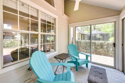 Charming Coastal Home: 6 Mi to Choctawhatchee Bay!