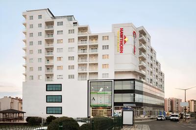 Hawthorn Suites by Wyndham Cerkezkoy