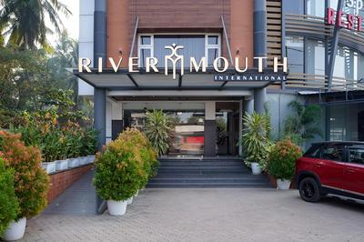 Nexstay Rivermouth International