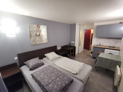 Appart Hotel La Defense