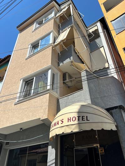Ramas Hotel