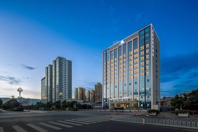Days Hotel By Wyndham Kunming Yiliang