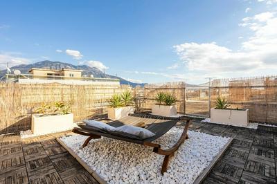 Urban Nest - Loft With Private Rooftop Garden