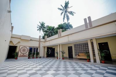 Chanduka Palace