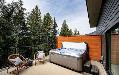 Revelation Retreat by Revelstoke Vacations