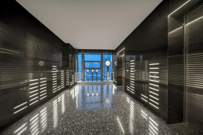 Beso Black Vinyl Fragment Hotel