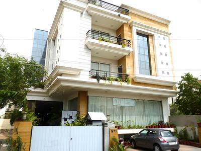 N 71 Rooms & Banquets