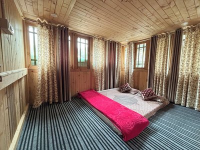 Viraaj Homestay