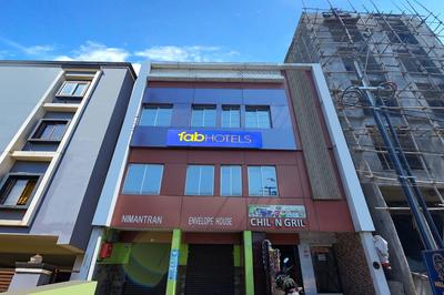 Fabhotel New Central