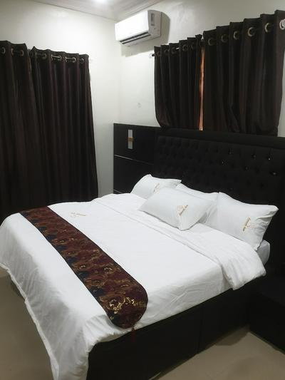 Downunder Suites