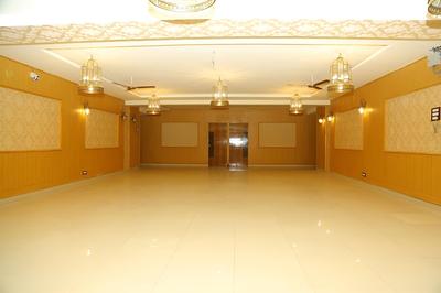 Hotel Santoshi Novatel