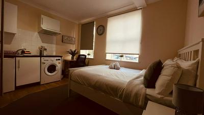 Potteries Suite in Sevenoaks