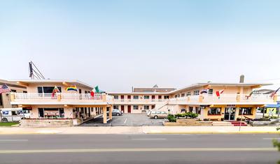 The Coral Sands Motel