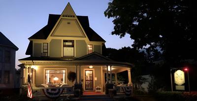 Secrets on Main Bed & Breakfast