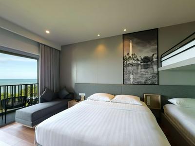 Golden Tulip Belitung