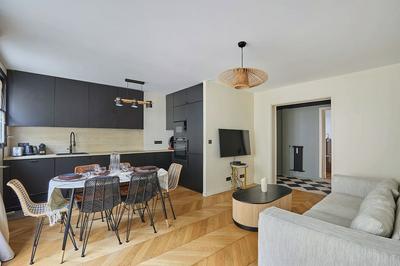 Superb Apartement Tour Eiffel Invalides