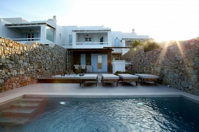 Villa Anasa w Private Pool Jacuzzi