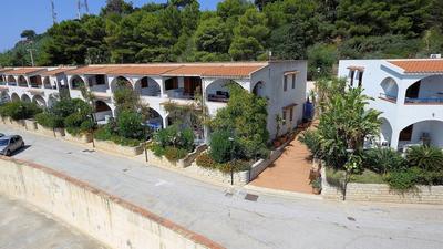 Sea Front Apartment 5 Beds With Balcony 250 Meters From the Beach