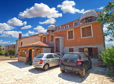 Apartment Manda 709