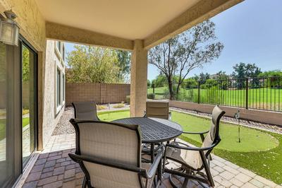 7 Mi to Dtwn: Golf Getaway w/ Fire Pit in Phoenix