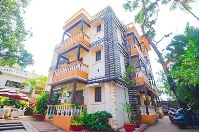 FabExpress Coco Goa Resort With Pool, Arpora