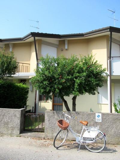 Villa by the sea for 8 People by Beahost Rentals