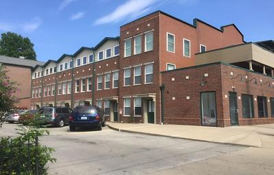 Lux Townhouse Walk to All