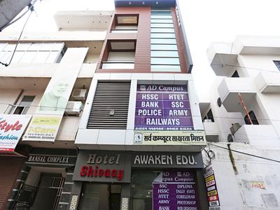 OYO 17280 Hotel Shivaay