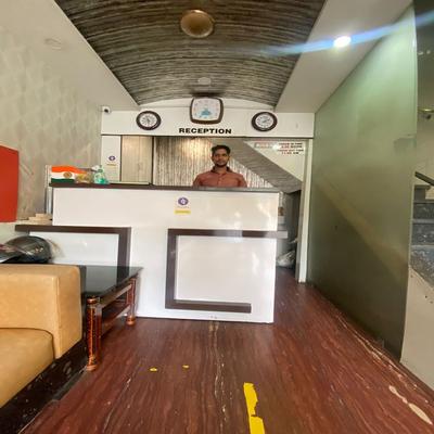 Hotel Garden Park - Near Trade Centre, Visa Consulate