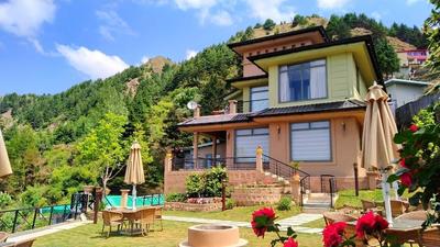 Larisa Resort, Mussoorie